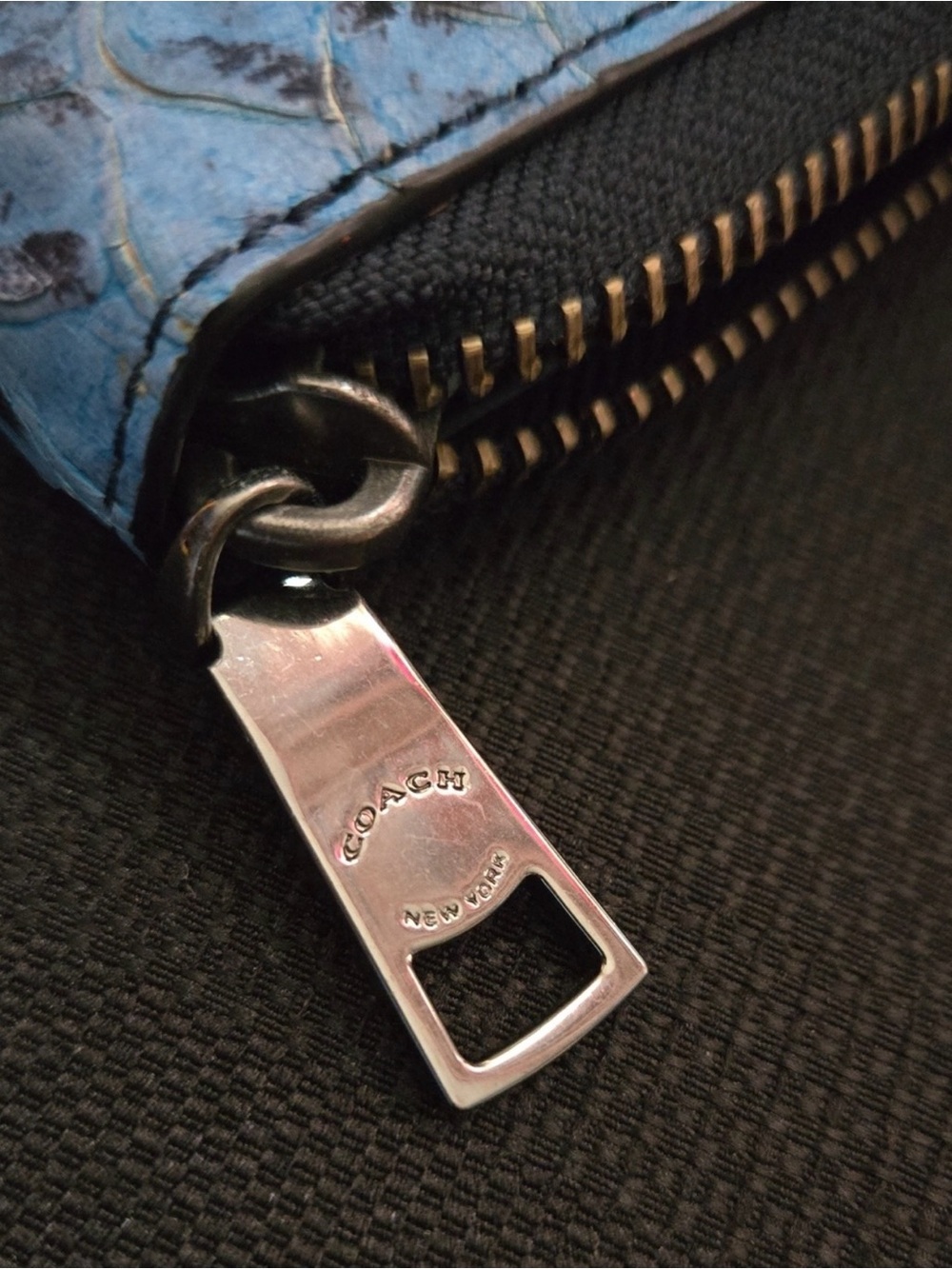 Coach Blue and Black Snake-Print Zip Around Wallet PRISTINE EUC! - Picture 5 of 6